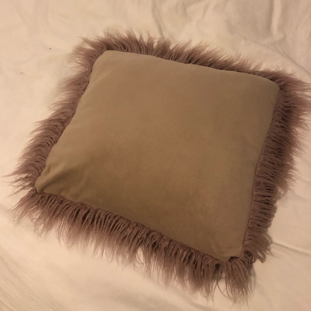 pink faux fur pillow